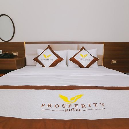 Prosperity Boutique Halong Hotel & Restaurent Халонг Экстерьер фото