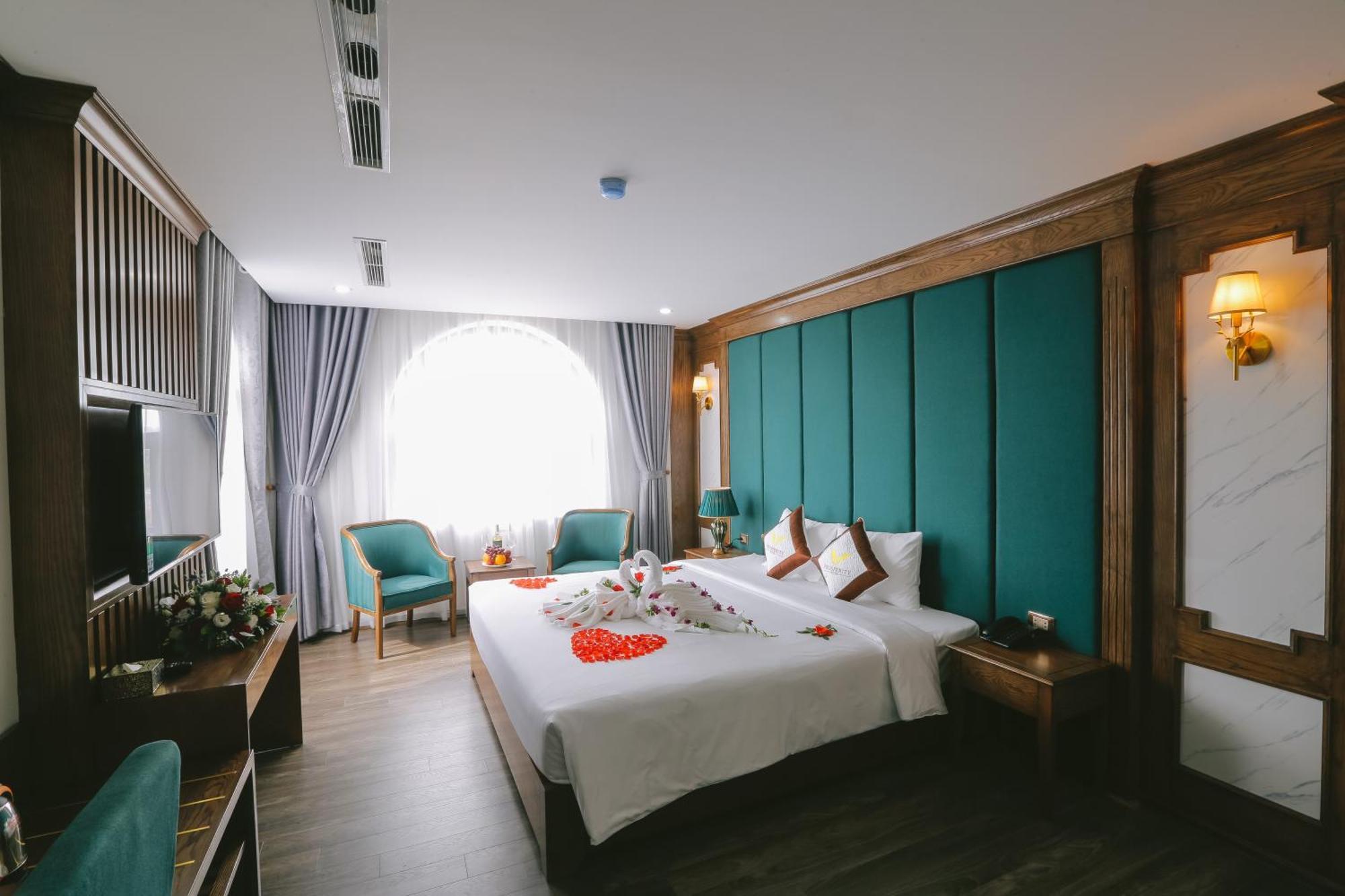 Prosperity Boutique Halong Hotel & Restaurent Халонг Экстерьер фото