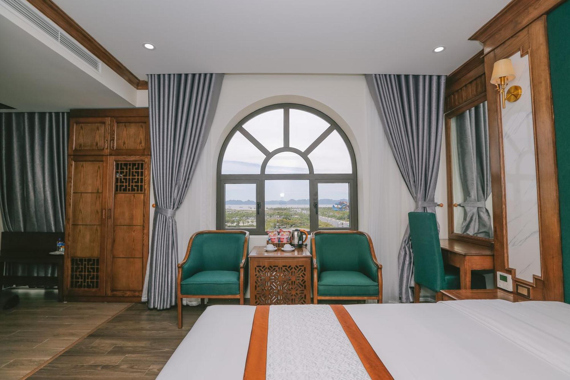 Prosperity Boutique Halong Hotel & Restaurent Халонг Экстерьер фото